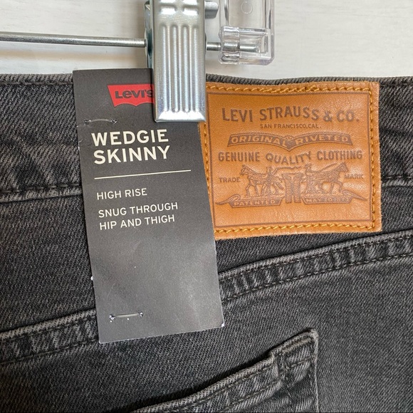 LEVIS’ premium woman wedgie skinny high rise pre washed plus size 22w - Picture 12 of 14